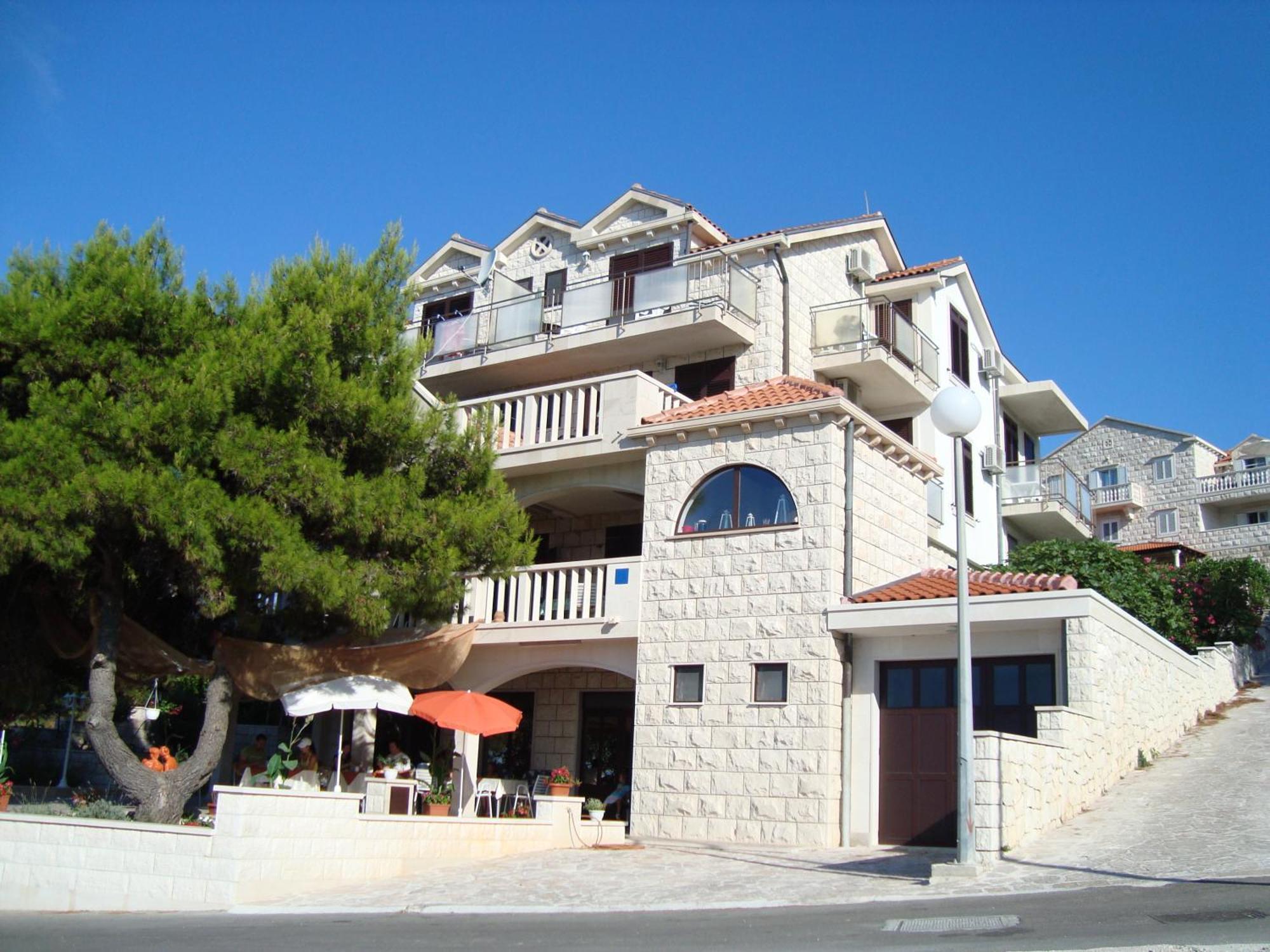 Villa Adagio Apartments Sumartin Exterior photo